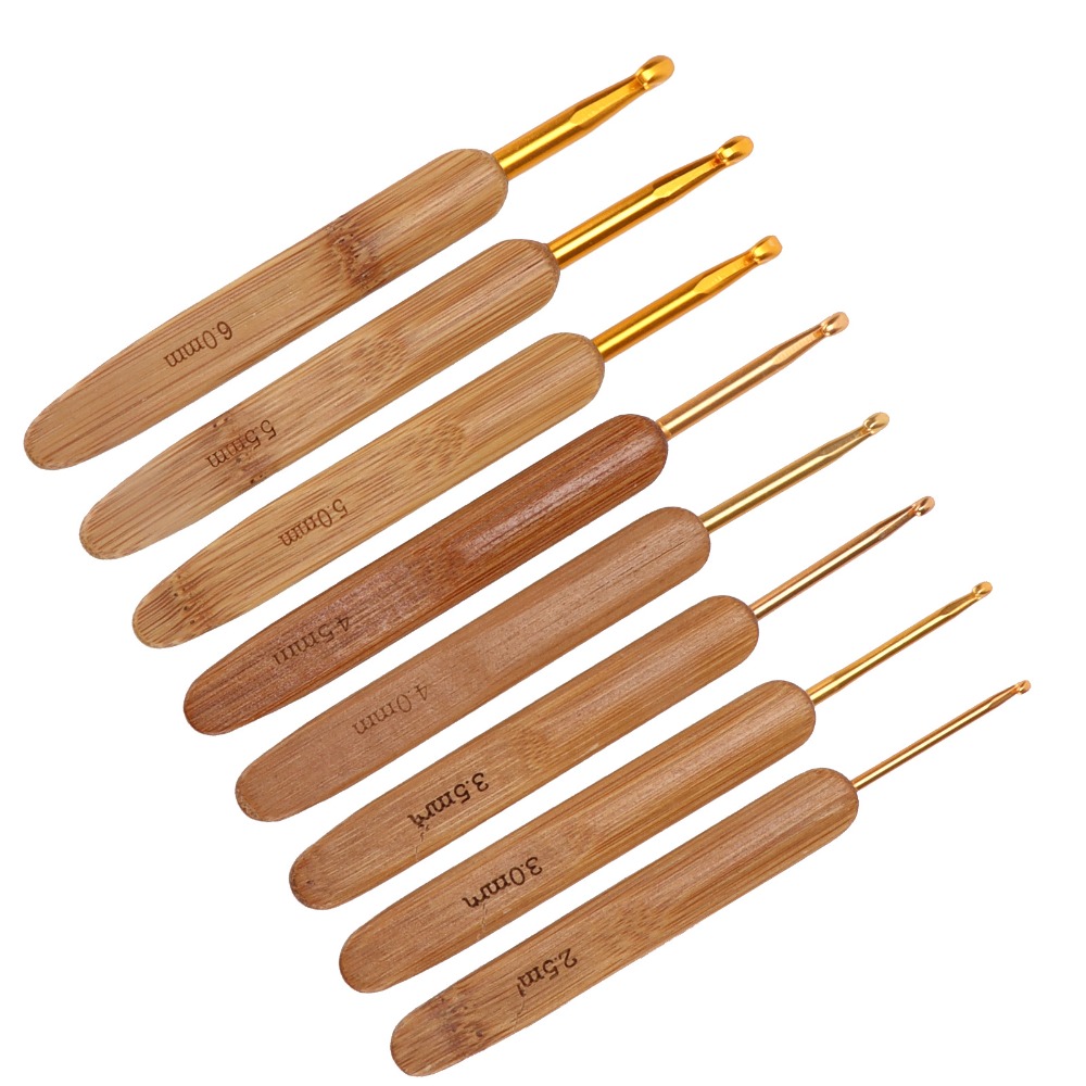 8pcs 2.5-6mm Sizes Crochet Hoo - Wooden Crochet Hooks Ergonomic Handle recension och pris